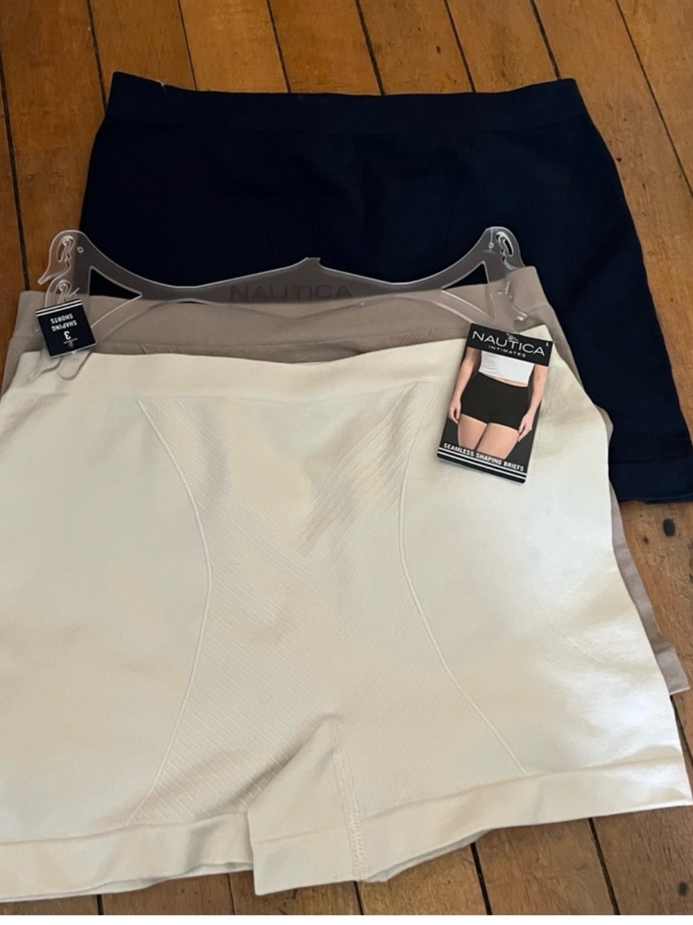 ISO! Nautica Seamless Shaping Briefs Trio
